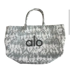NWT Alo Yoga Tote Bag